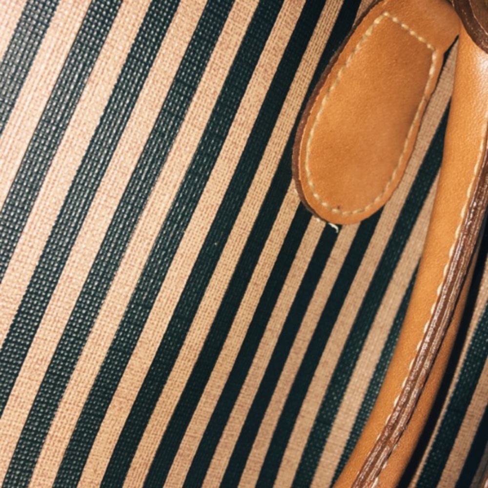 Chelsea Club Handbag - Picture 3 of 3